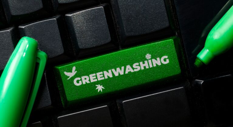 Greenwashing Wishcycling